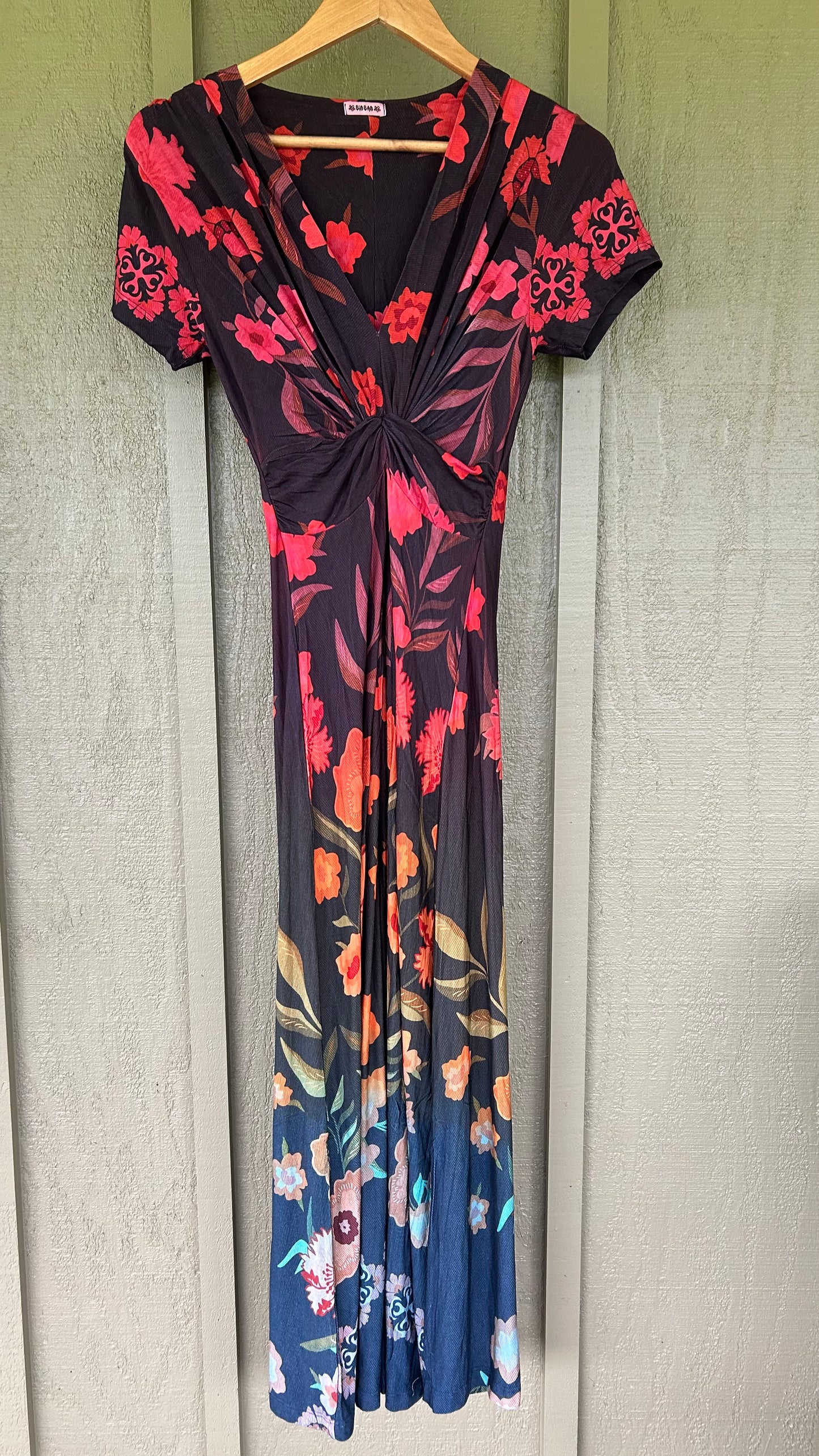 Waikiki Maxi Dress Black Floral